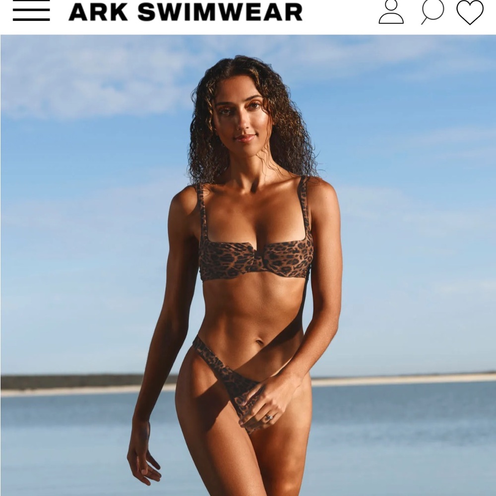 HOLD Ark swimwear leopard balconette size m